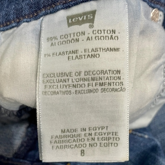 Levi's 4in Jean Shorts - Picture 3 of 10